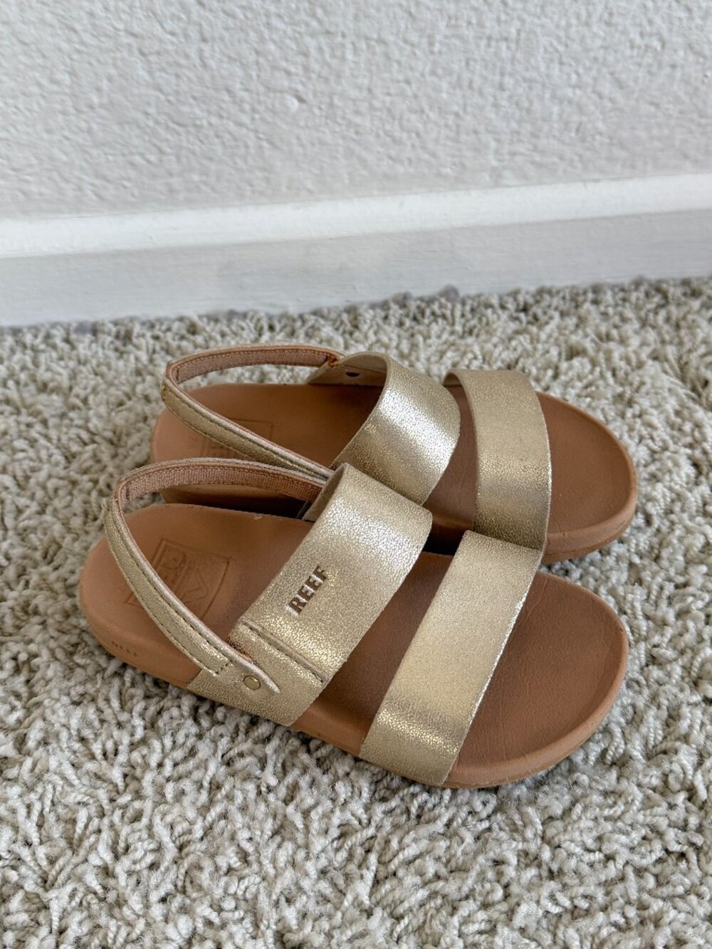 Reef Kids Little Cushion Vista Slide Sandals Gold Double Strap Size 7/8 Toddler